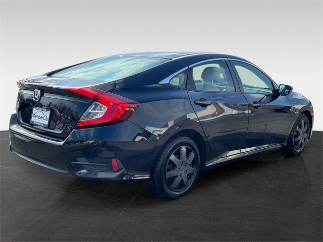 2018 Honda Civic Sedan LX CVT - 22984852 - 4