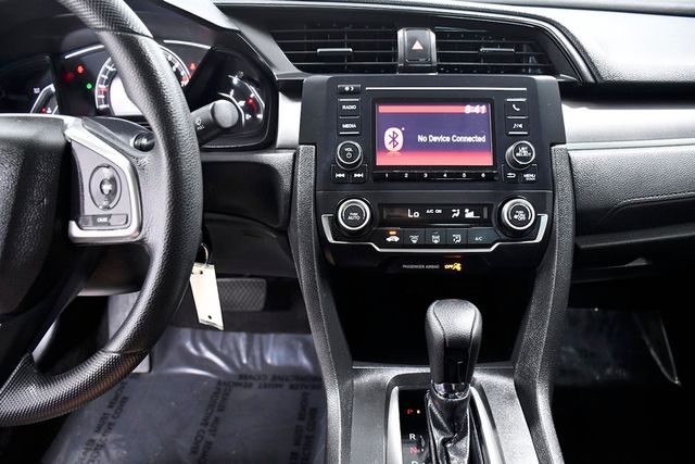 2018 Honda Civic Sedan LX CVT - 22887071 - 23