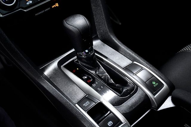 2018 Honda Civic Sedan LX CVT - 22887071 - 24