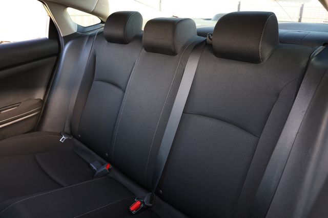 2018 Honda Civic Sedan LX CVT - 22985952 - 9
