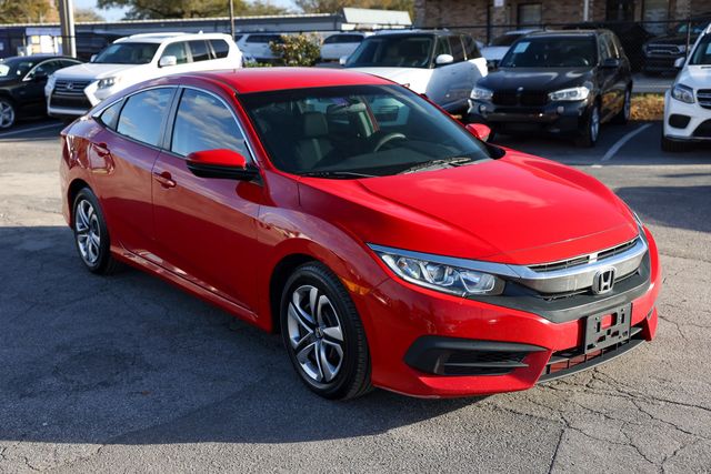 2018 Honda Civic Sedan LX CVT - 22985952 - 17