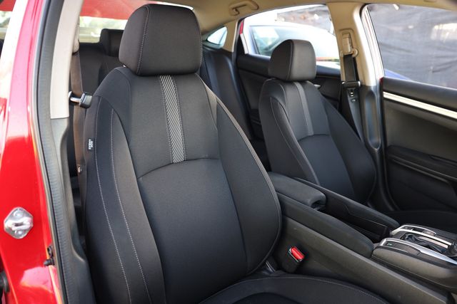 2018 Honda Civic Sedan LX CVT - 22985952 - 18