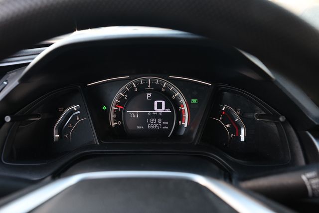 2018 Honda Civic Sedan LX CVT - 22985952 - 30