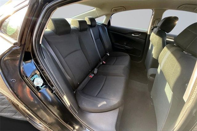 2018 Honda Civic Sedan LX CVT - 22924635 - 13