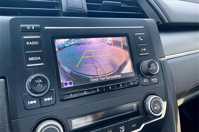 2018 Honda Civic Sedan LX CVT - 22924635 - 26