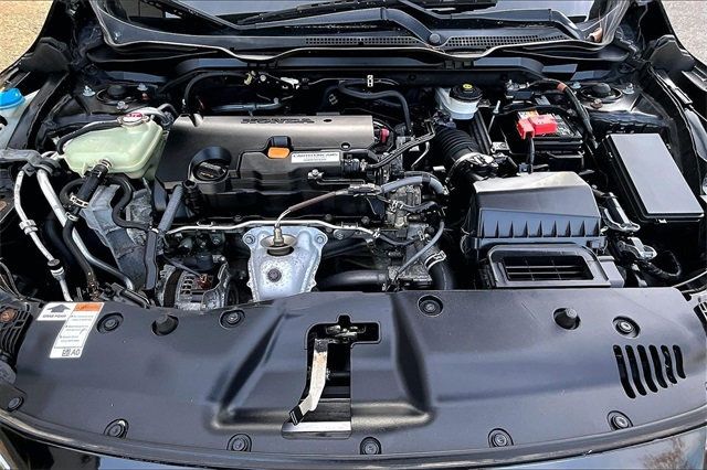 2018 Honda Civic Sedan LX CVT - 22924635 - 34