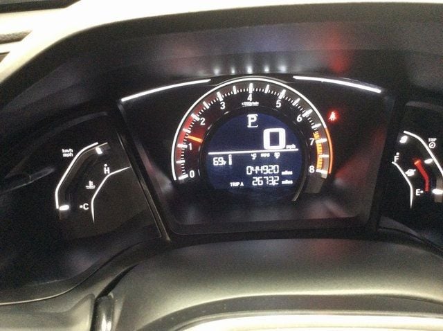 2018 Honda Civic Sedan LX CVT - 22841074 - 9