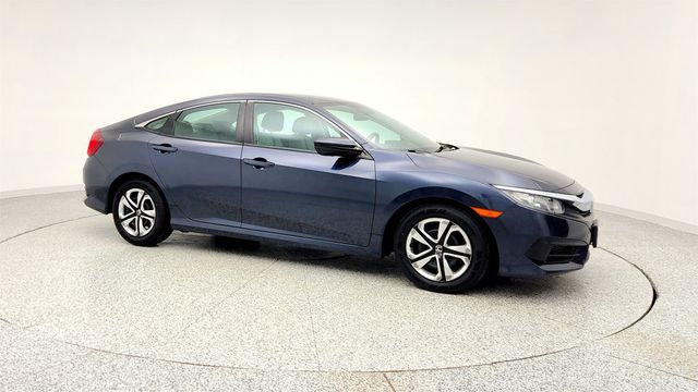 2018 Honda Civic Sedan LX CVT - 22972418 - 2