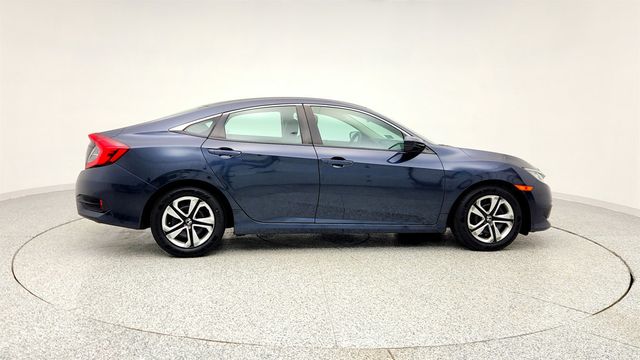 2018 Honda Civic Sedan LX CVT - 22972418 - 3