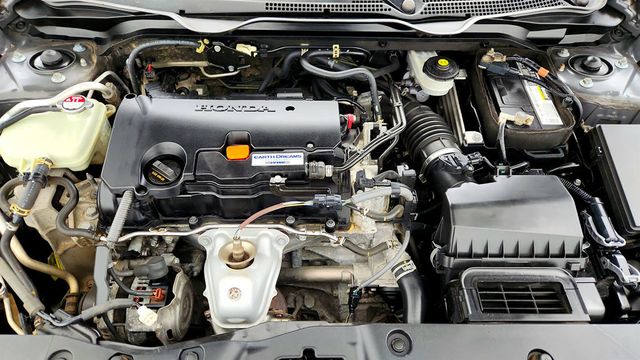 2018 Honda Civic Sedan LX CVT - 22980868 - 28