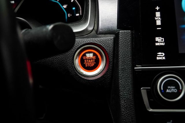 2018 Honda Civic Sedan Touring CVT - 22982013 - 18