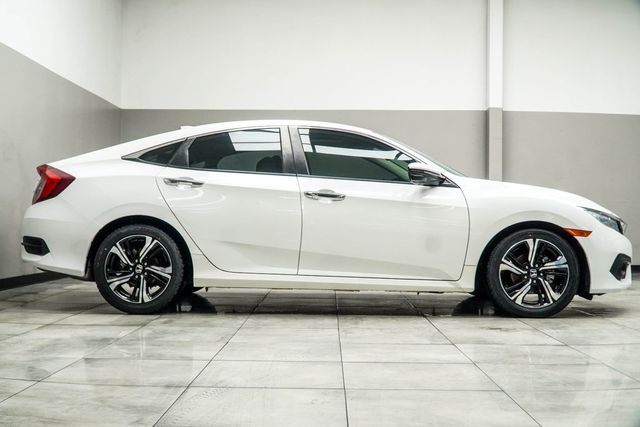 2018 Honda Civic Sedan Touring CVT - 22992431 - 5
