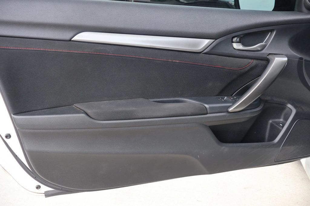 2018 Honda Civic Si photo 14