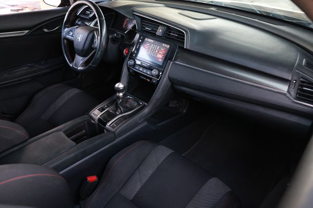 2018 Honda Civic Si Sedan  - 22998227 - 20