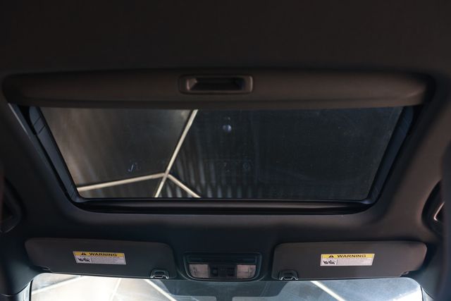 2018 Honda Civic Si Sedan  - 22998227 - 25