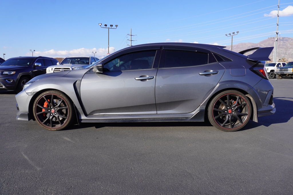 2018 Honda Civic Type R photo 2