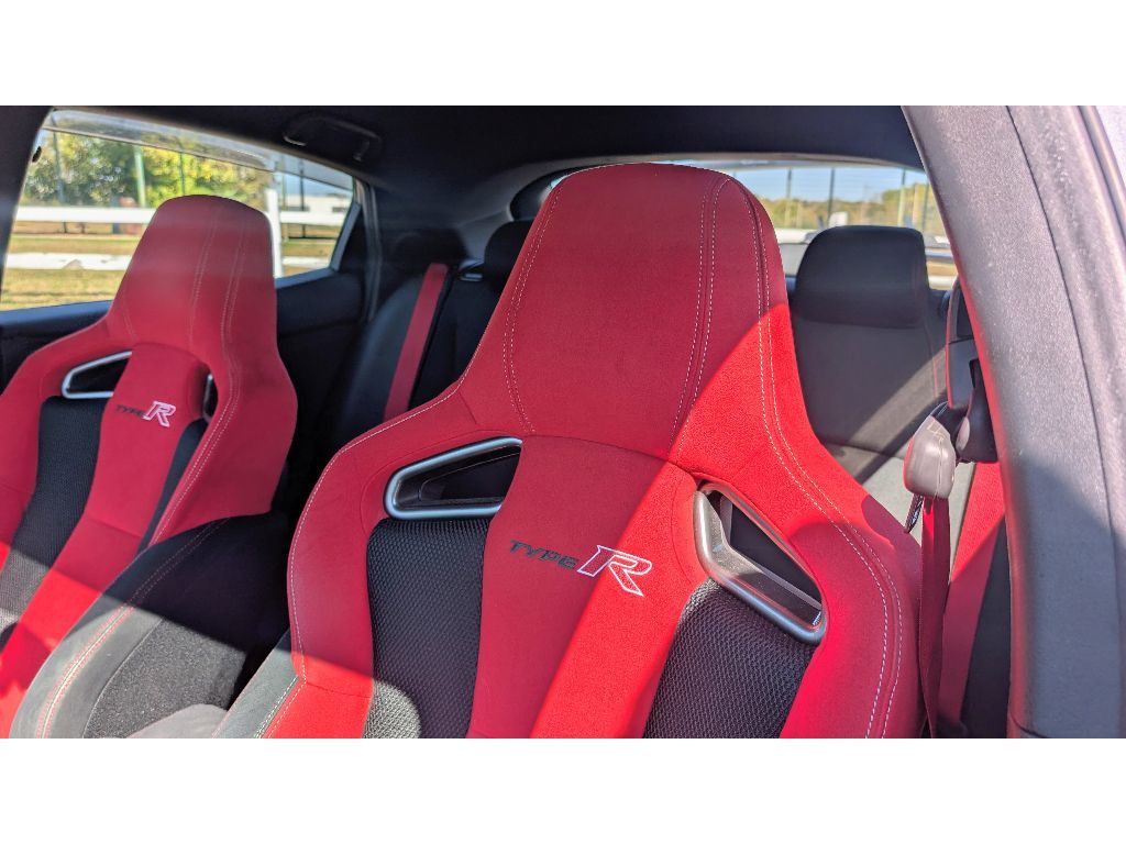 2018 Honda Civic Type R Touring photo 14