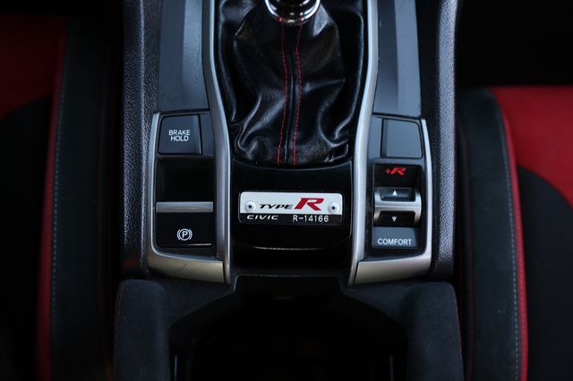 2018 Honda Civic Type R Touring Manual Type R - 22980170 - 41