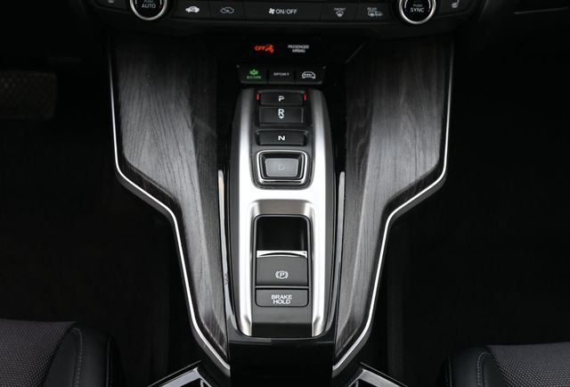 2018 Honda Clarity Plug-In Hybrid Sedan - 23005853 - 10
