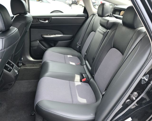 2018 Honda Clarity Plug-In Hybrid Sedan - 23005853 - 12