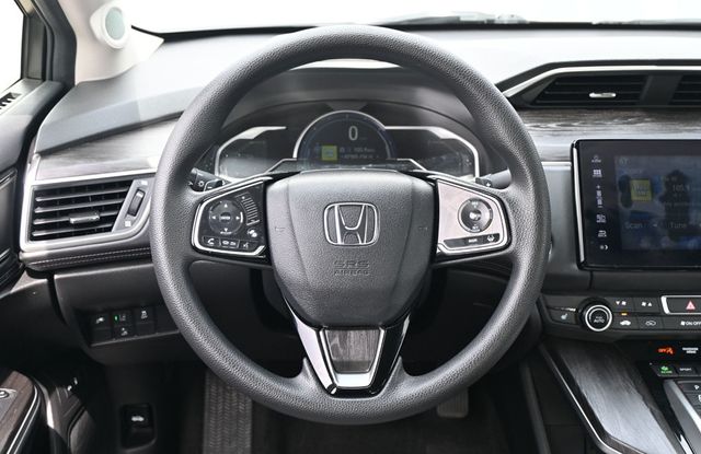2018 Honda Clarity Plug-In Hybrid Sedan - 23005853 - 8