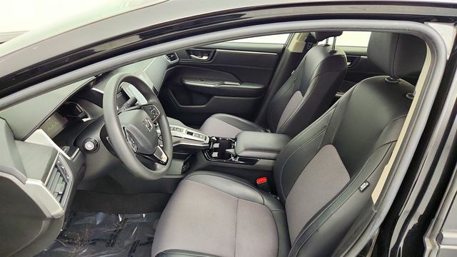 2018 Honda Clarity Plug-In Hybrid Sedan - 22993626 - 17