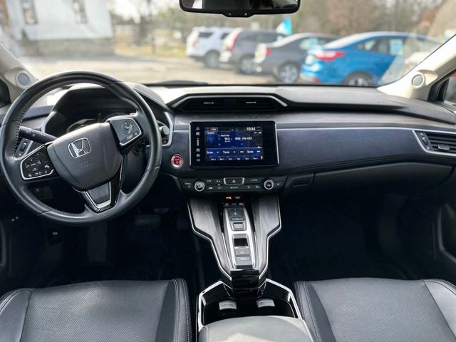 2018 Honda Clarity Plug-In Hybrid Touring Sedan - 22976967 - 21
