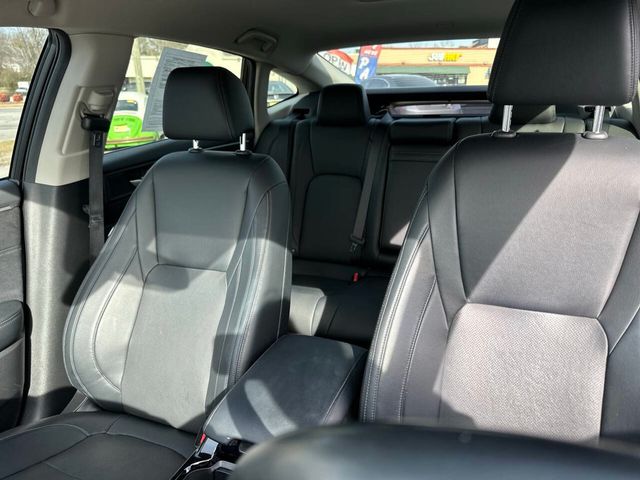 2018 Honda Clarity Plug-In Hybrid Touring Sedan - 23004551 - 15