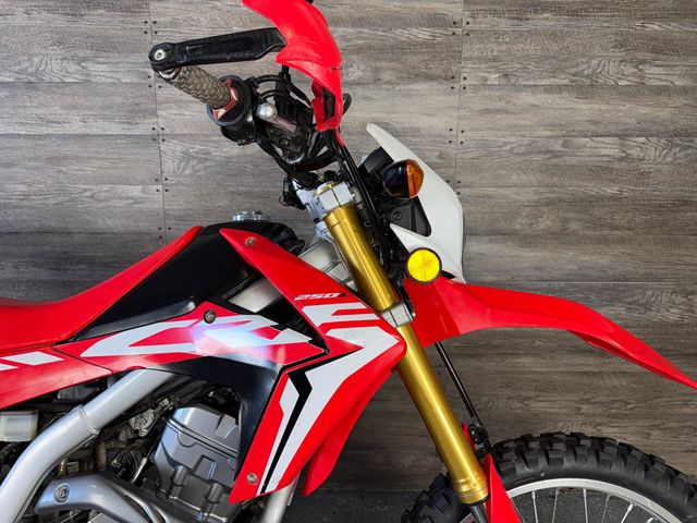 2018 Honda CRF 250L SUPER CLEAN! - 22973655 - 3