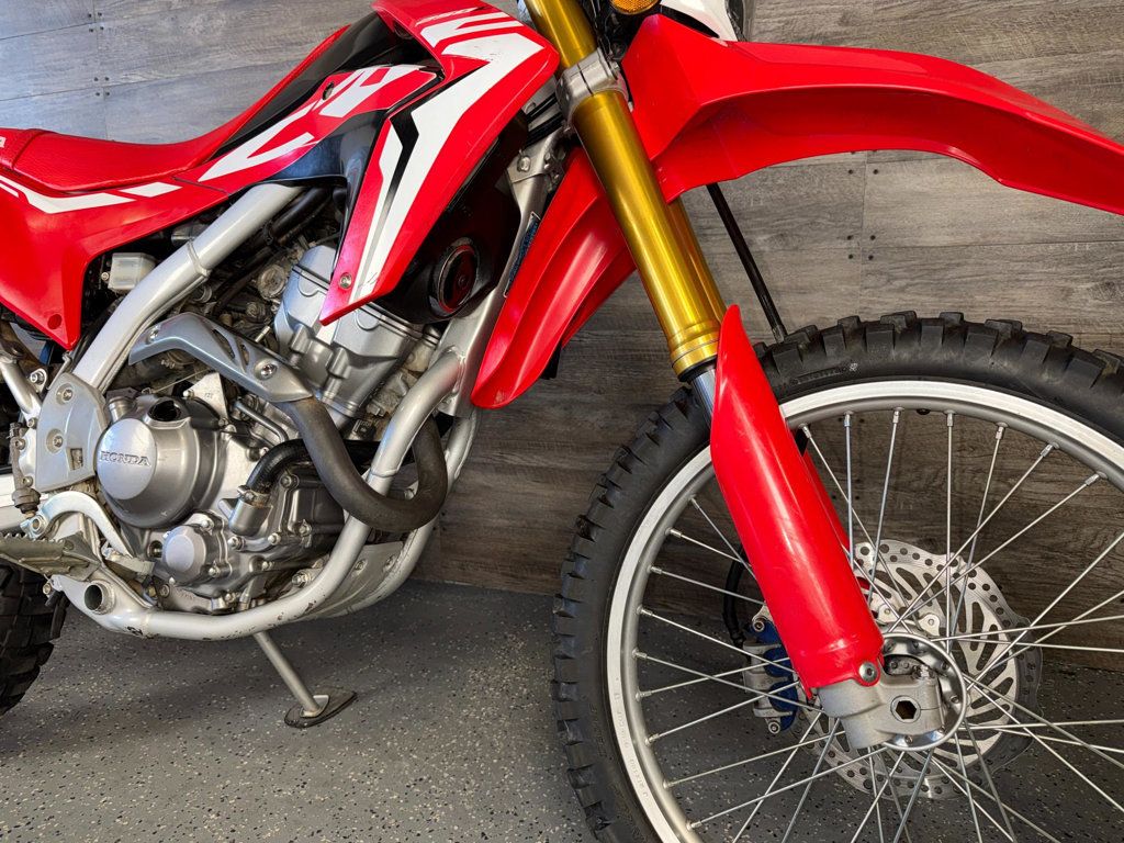 2018 Honda CRF 250L SUPER CLEAN! - 22973655 - 4