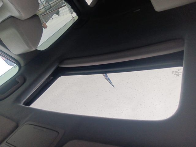 2018 Honda CR-V Touring AWD - 22930556 - 10