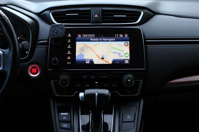 2018 Honda CR-V TOURING W/ NAVIGATION. LEATHER, MOONROOF NEW TIRES - 22947052 - 12