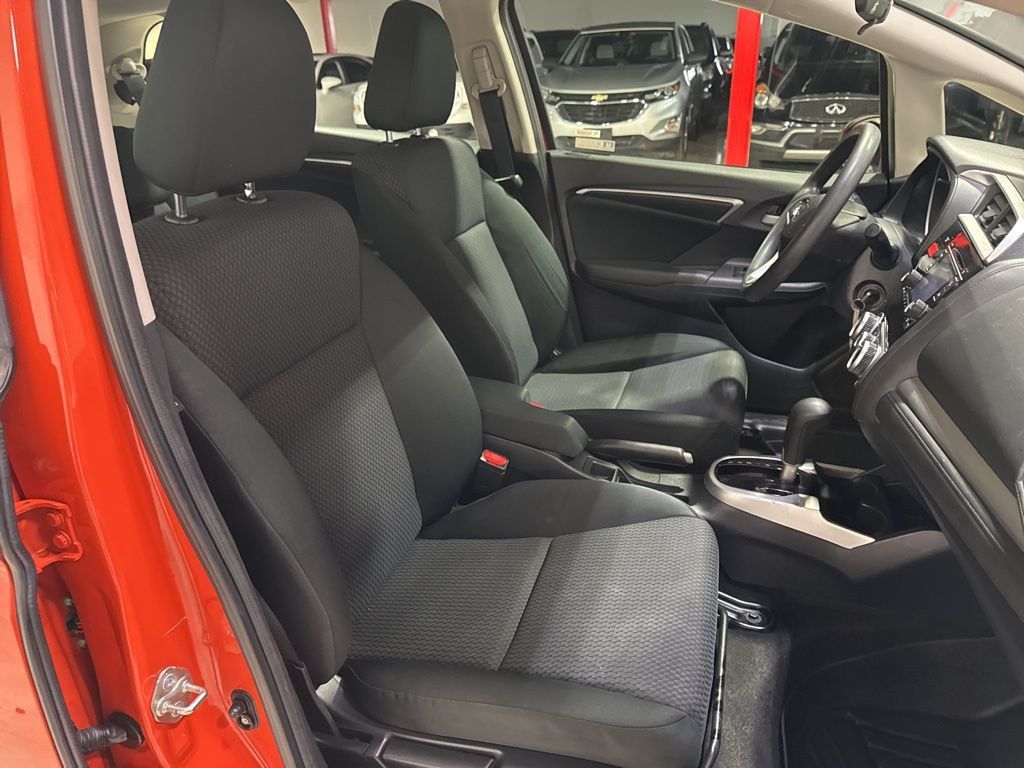 2018 Honda Fit LX CVT - 22988492 - 34