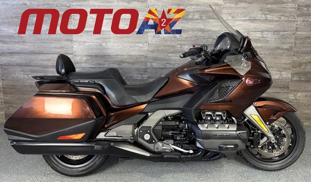 2018 Honda GL1800 Goldwing LOW MILES! - 23027661 - 0