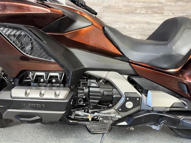 2018 Honda GL1800 Goldwing LOW MILES! - 23027661 - 14
