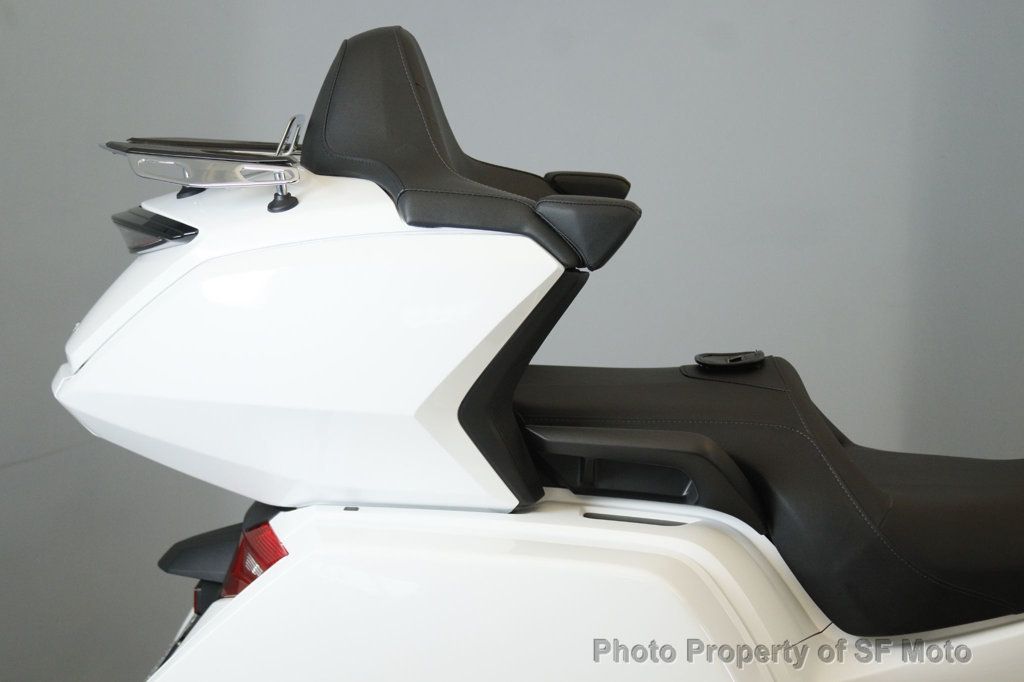 2018 Honda Gold Wing Just 2500 MILES!! - 22844777 - 10