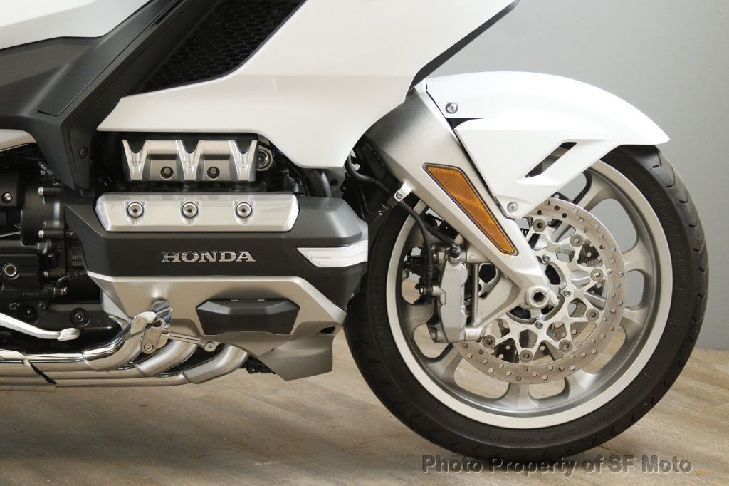 2018 Honda Gold Wing Just 2500 MILES!! - 22844777 - 13