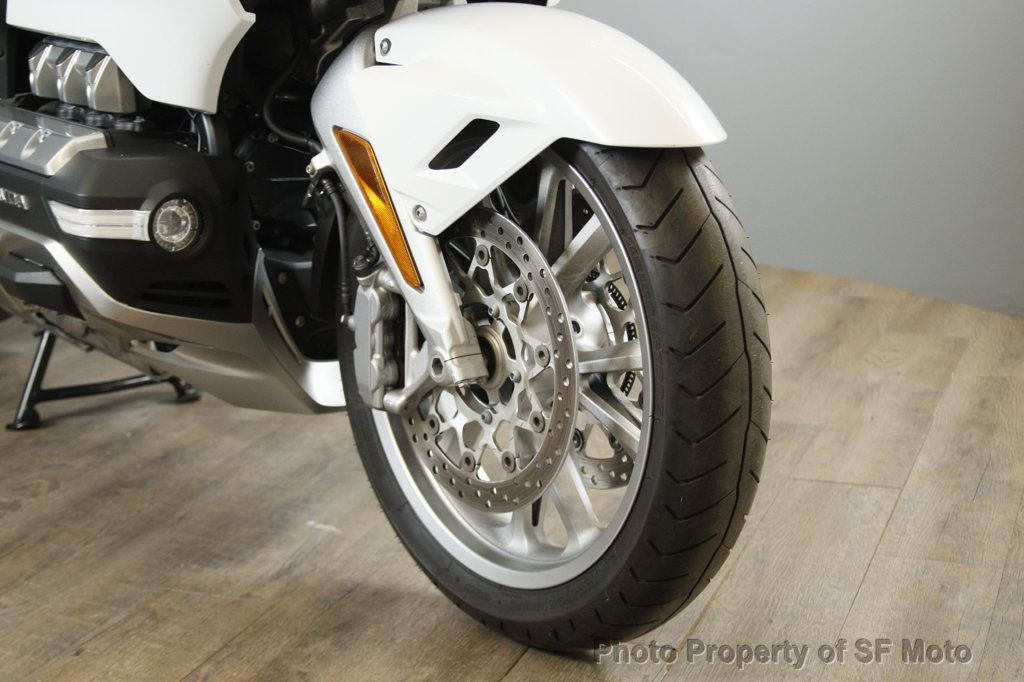 2018 Honda Gold Wing Just 2500 MILES!! - 22844777 - 19