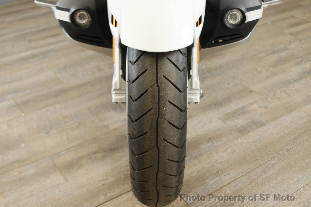 2018 Honda Gold Wing Just 2500 MILES!! - 22844777 - 22