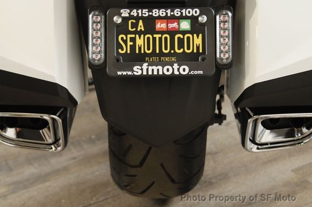 2018 Honda Gold Wing Just 2500 MILES!! - 22844777 - 23