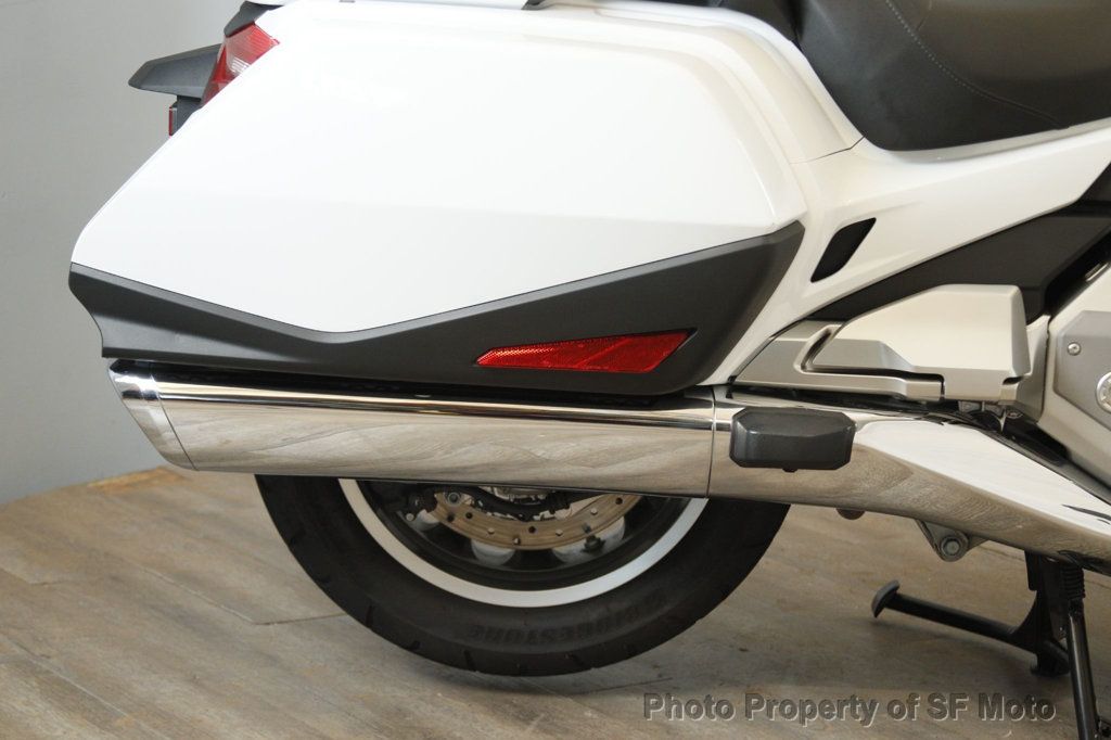 2018 Honda Gold Wing Tour Just 2500 MILES!! - 22844777 - 16