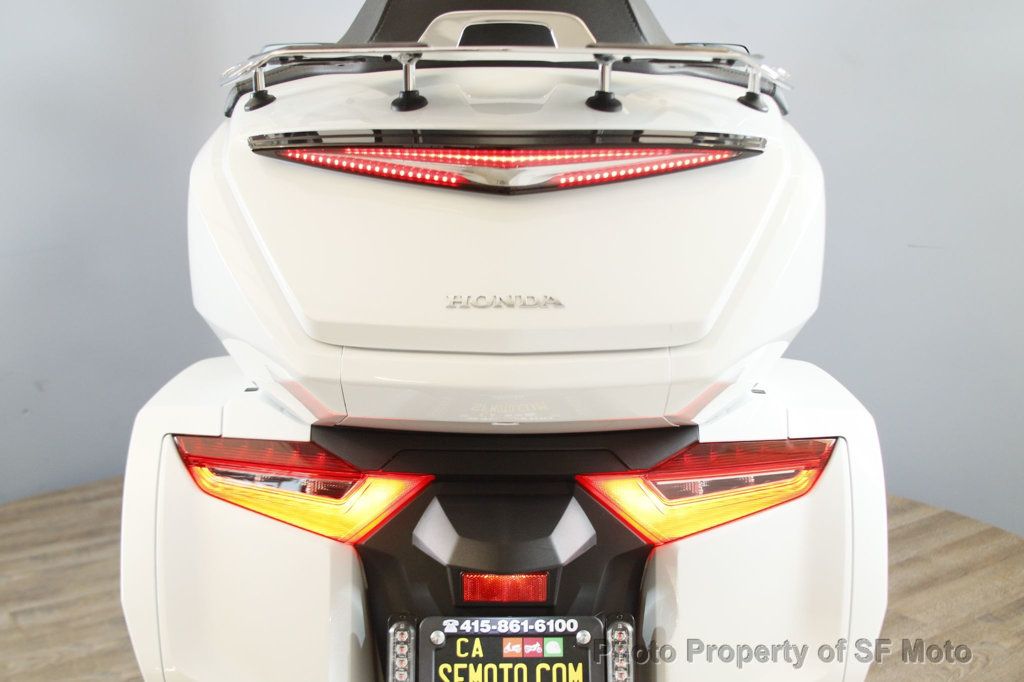 2018 Honda Gold Wing Tour Just 2500 MILES!! - 22844777 - 27