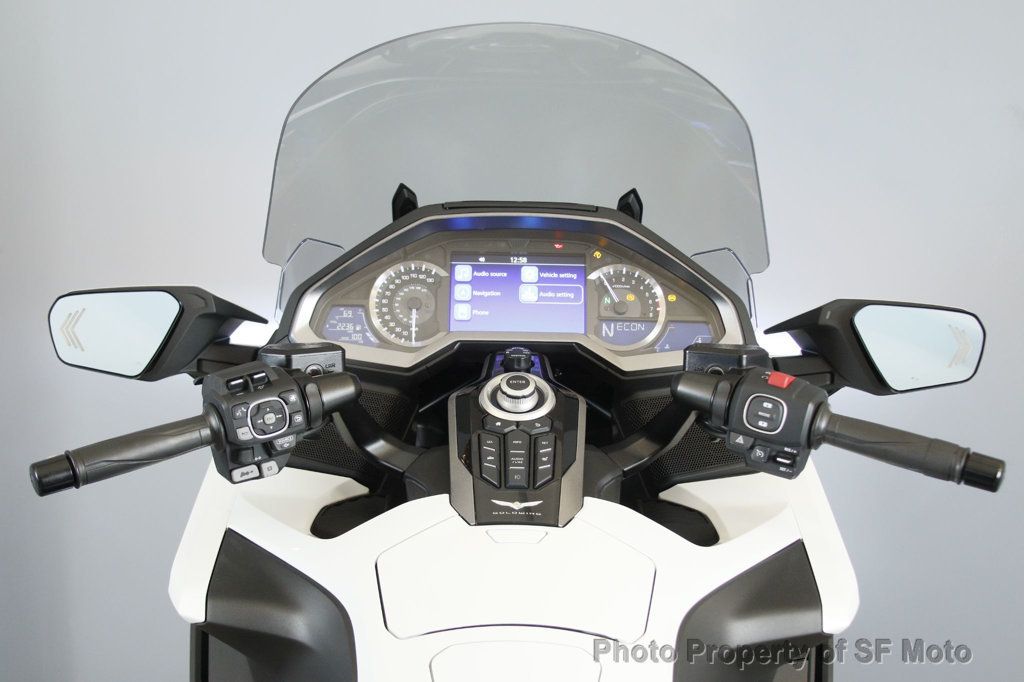 2018 Honda Gold Wing Tour Just 2500 MILES!! - 22844777 - 28