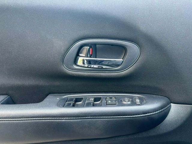 2018 Honda HR-V 2018 HONDA HR-V LX - 22971292 - 32