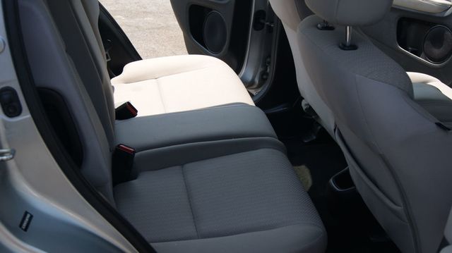 2018 Honda HR-V 3 MONTH WARRANTY , JUST SERVICED , VERY CLEAN INSIDE AND OUT  - 23063504 - 29