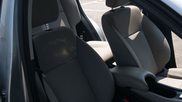 2018 Honda HR-V 3 MONTH WARRANTY , JUST SERVICED , VERY CLEAN INSIDE AND OUT  - 23063504 - 35