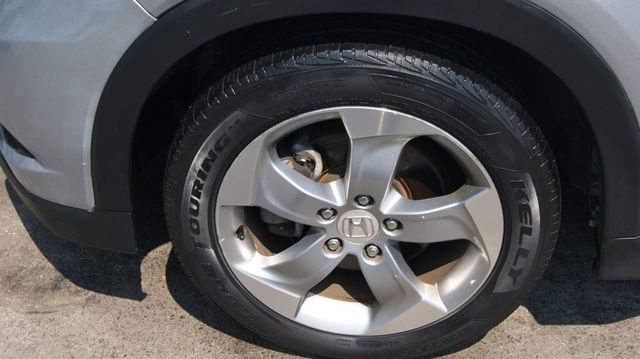 2018 Honda HR-V 3 MONTH WARRANTY , JUST SERVICED , VERY CLEAN INSIDE AND OUT  - 23063504 - 45
