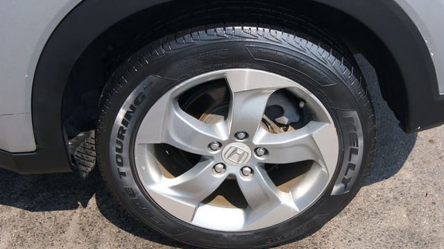 2018 Honda HR-V 3 MONTH WARRANTY , JUST SERVICED , VERY CLEAN INSIDE AND OUT  - 23063504 - 46