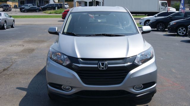 2018 Honda HR-V 3 MONTH WARRANTY , JUST SERVICED , VERY CLEAN INSIDE AND OUT  - 23063504 - 5