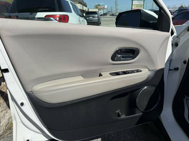 2018 Honda HR-V EX AWD CVT - 23082247 - 18